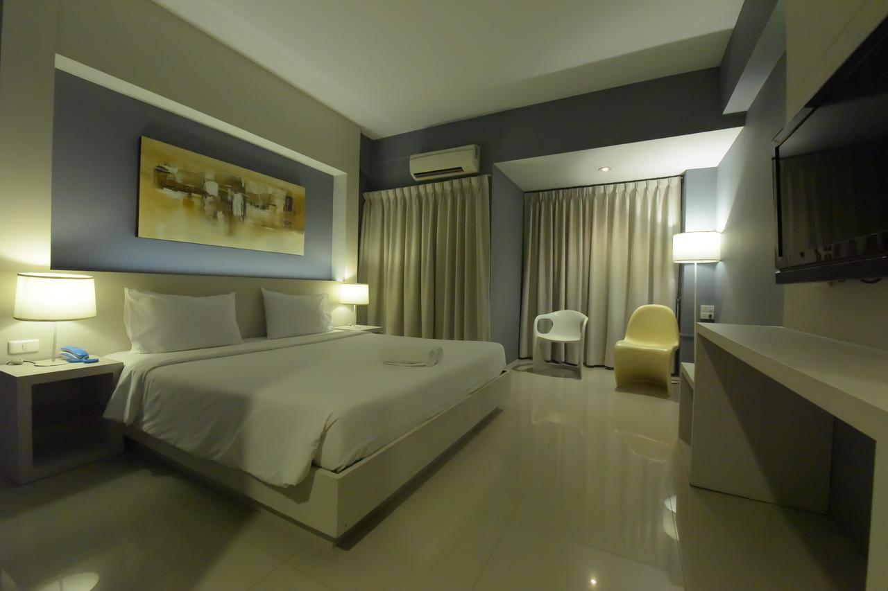 Trendy Hotel Nakhon Pathom Extérieur photo